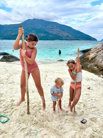 IMG-20250820-WA0026 5 Sin Timón